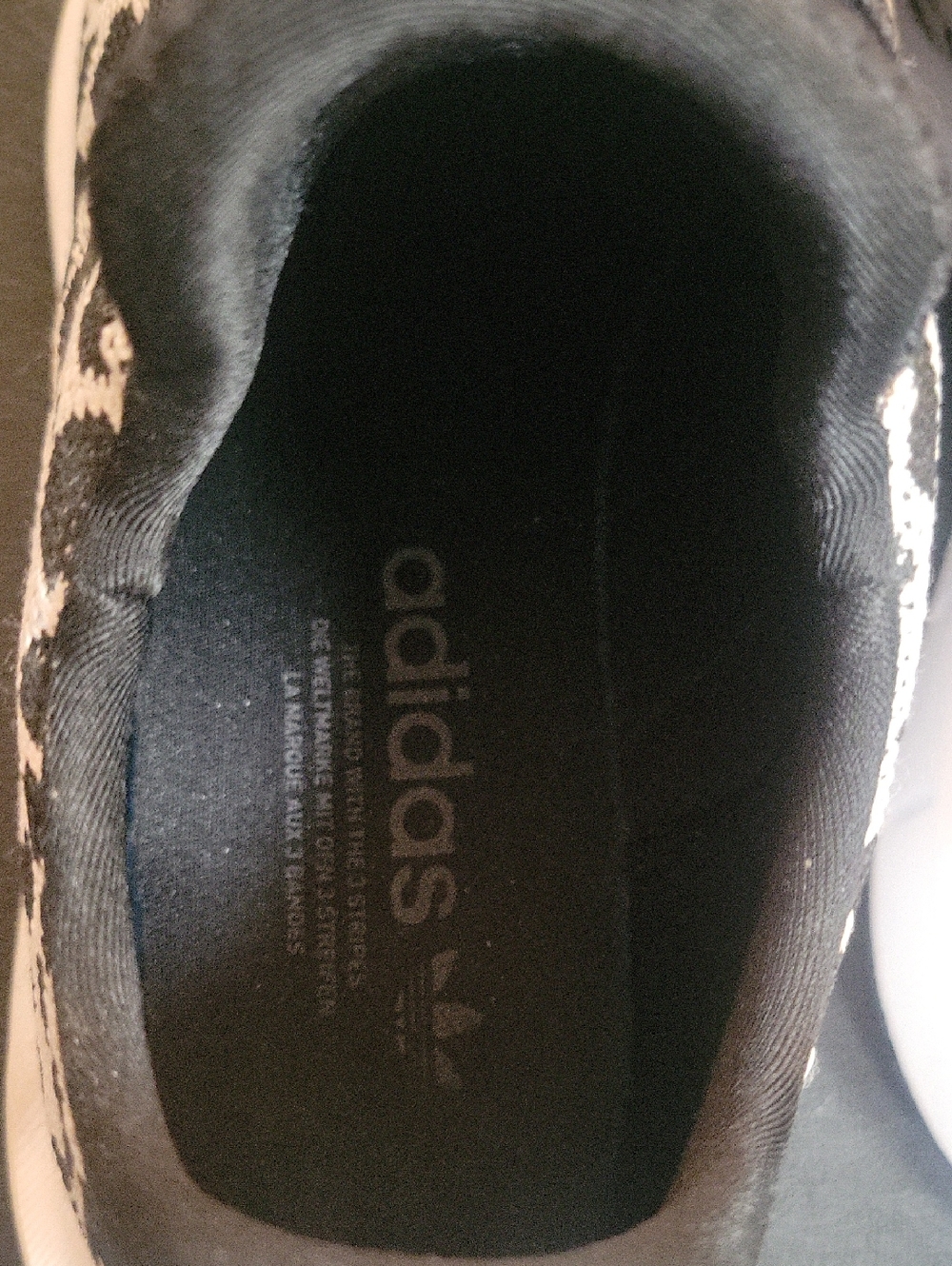 adidas Women's Black & White Knit Leopard Cheetah Pattern Sneakers 8 - Picture 4 of 9